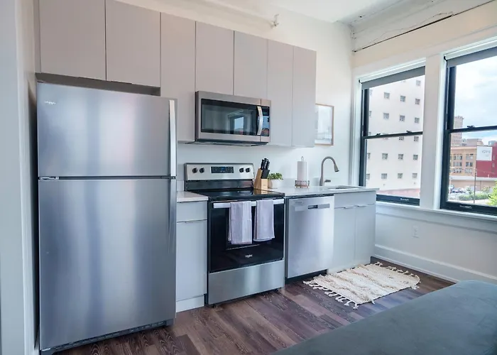 The Standard Downtown 3*