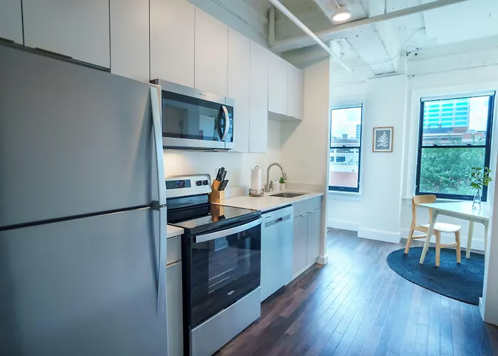 The Standard Downtown 3* Columbus